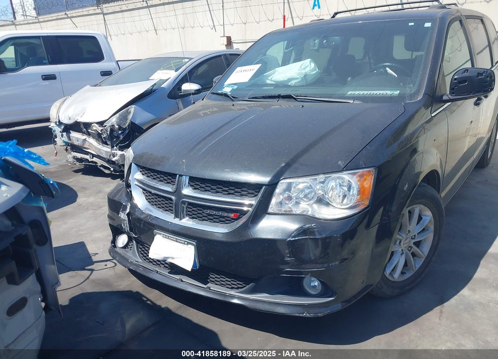 2018 DODGE GRAND CARAVAN VIN: 2C4RDGCG9JR266069