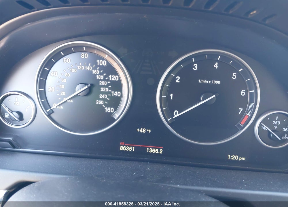 2015 BMW X5 VIN: 5UXKR0C56F0K70069