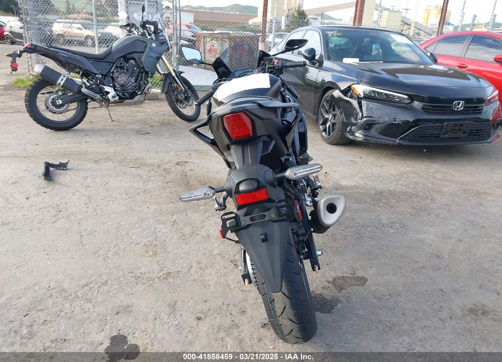 2025 YAMAHA YZF-R3 VIN: MH3RH25Y3SK001436