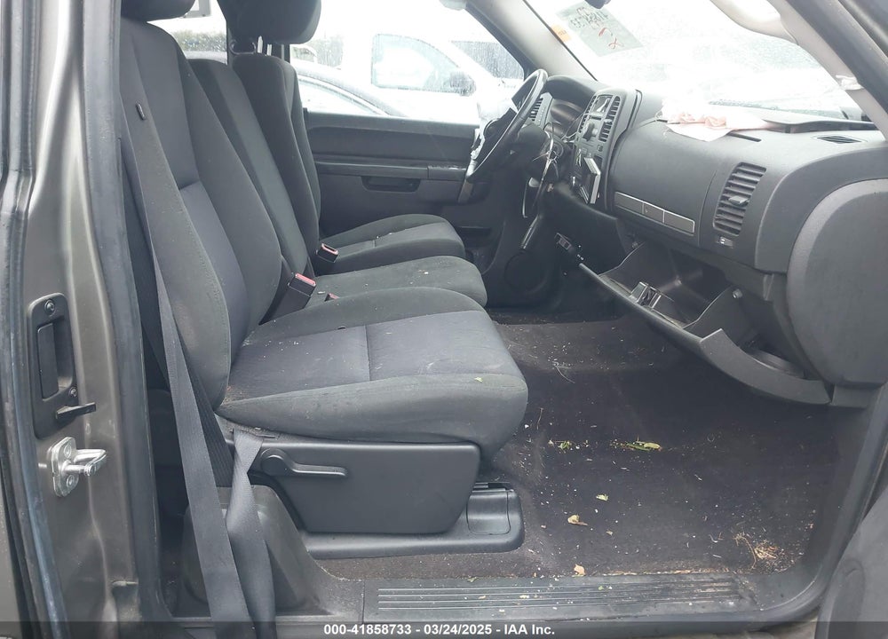 2013 CHEVROLET SILVERADO VIN: 1GCRCSE09DZ198145