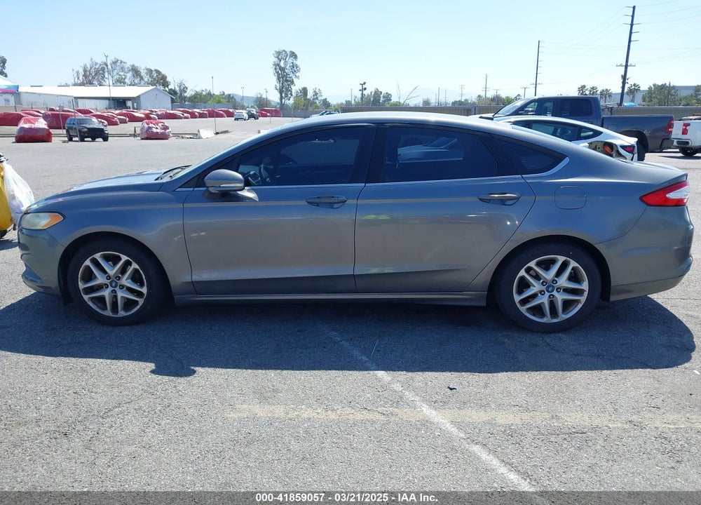 2013 FORD FUSION VIN: 3FA6P0H74DR150051