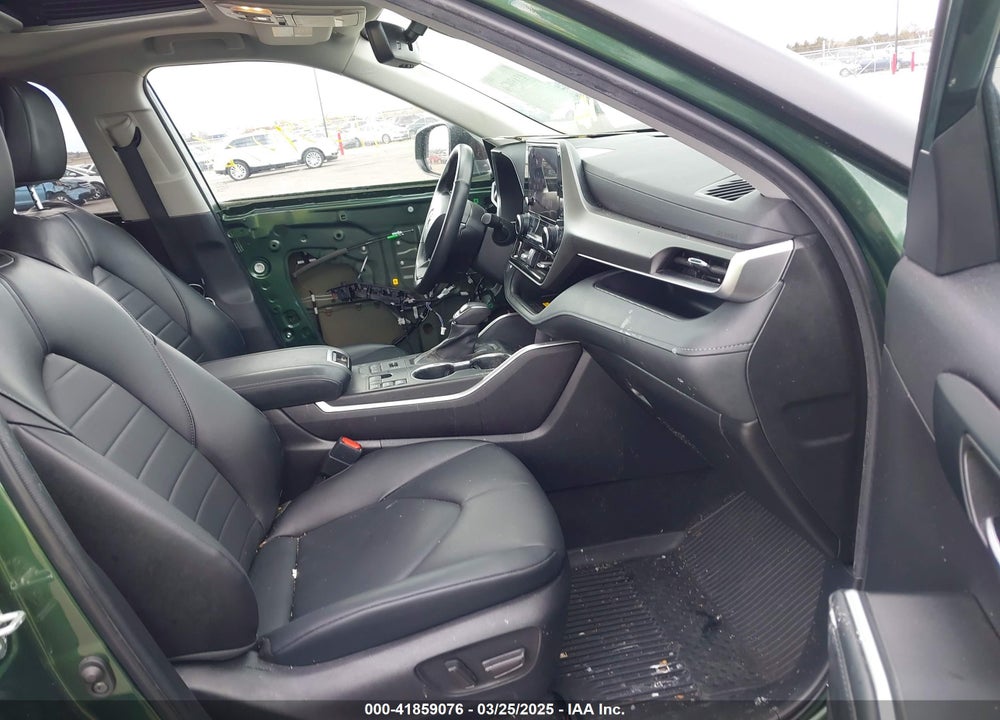 2023 TOYOTA HIGHLANDER XLE VIN: 5TDKDRBH7PS500510