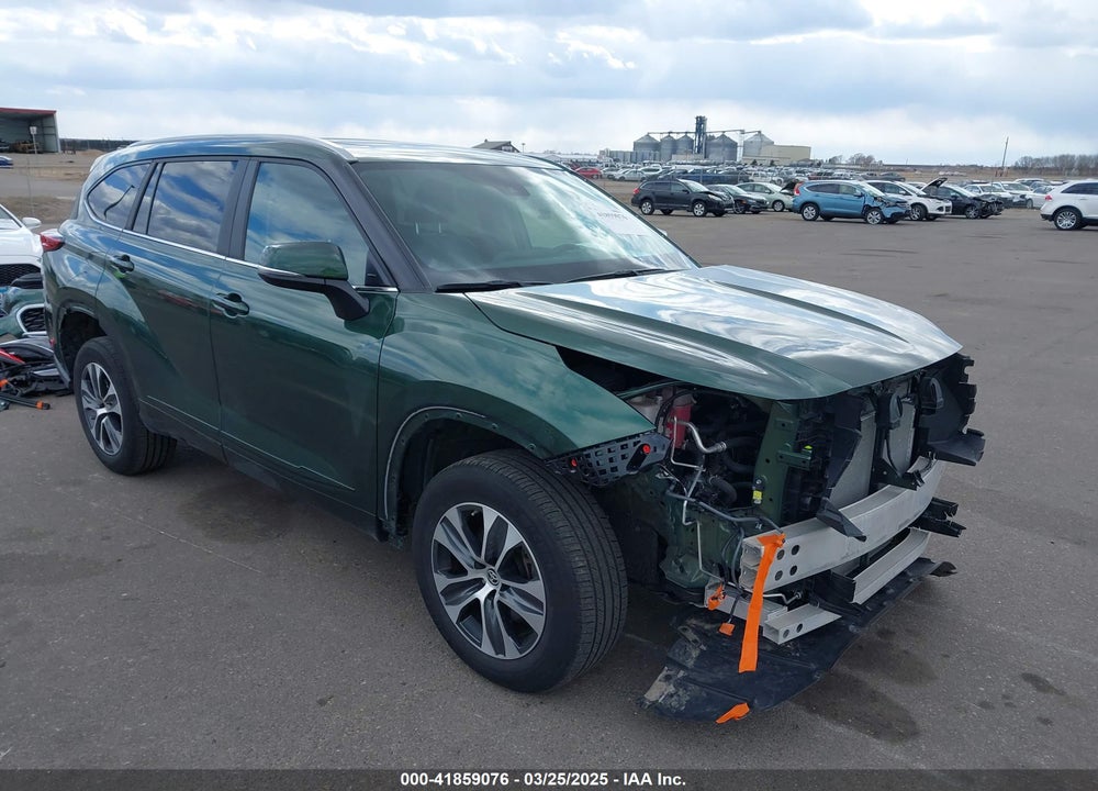 2023 TOYOTA HIGHLANDER XLE VIN: 5TDKDRBH7PS500510
