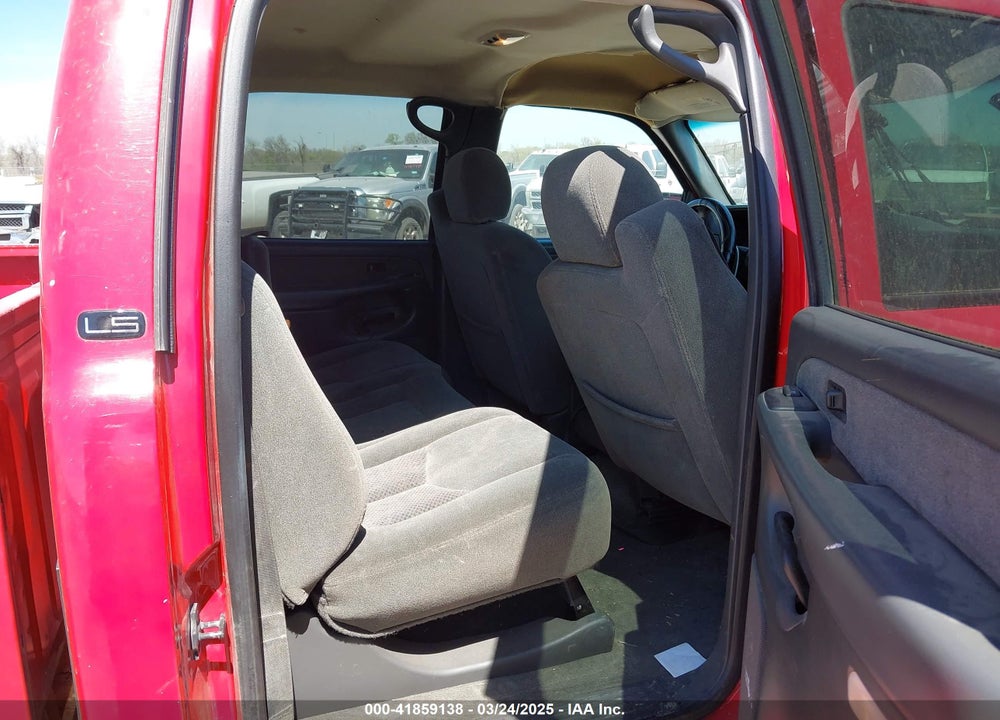 2003 CHEVROLET SILVERADO 2500HD LS VIN: 1GCHK23U53F179144