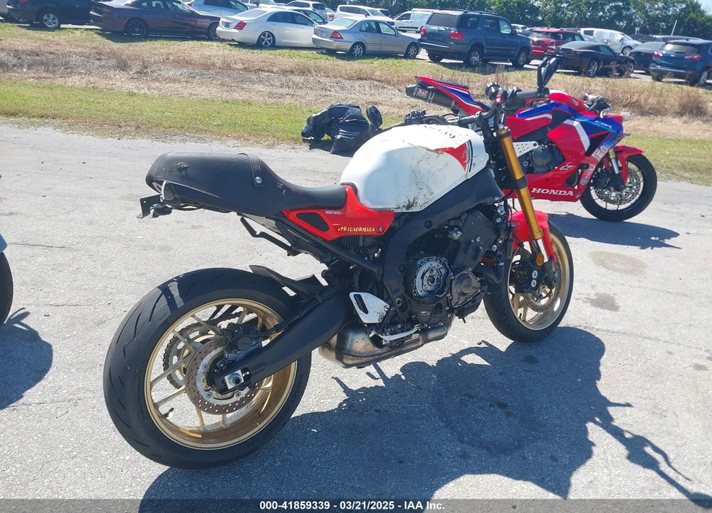 2024 YAMAHA MTM890 VIN: JYARN80E6RA002972