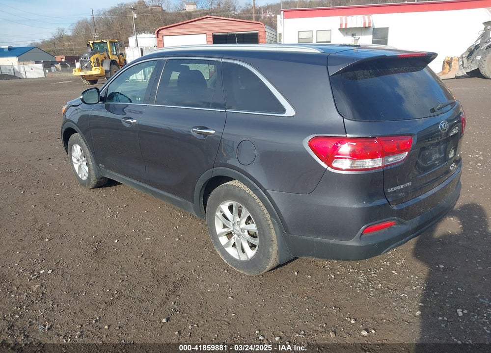2016 KIA SORENTO VIN: 5XYPGDA37GG059013