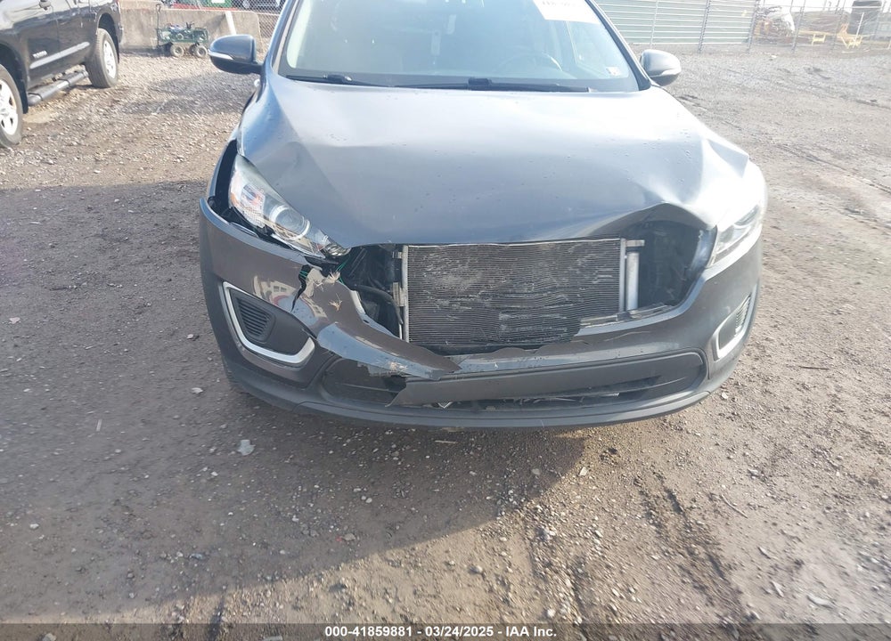 2016 KIA SORENTO VIN: 5XYPGDA37GG059013