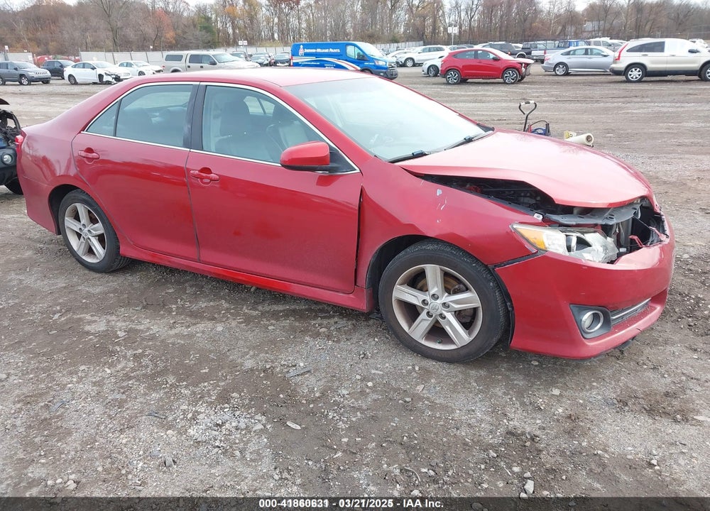 2014 TOYOTA CAMRY SE VIN: 4T1BF1FK0EU828244