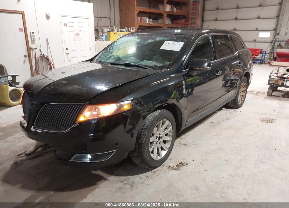 2014 LINCOLN MKT VIN: 2LMHJ5NK8EBL52787