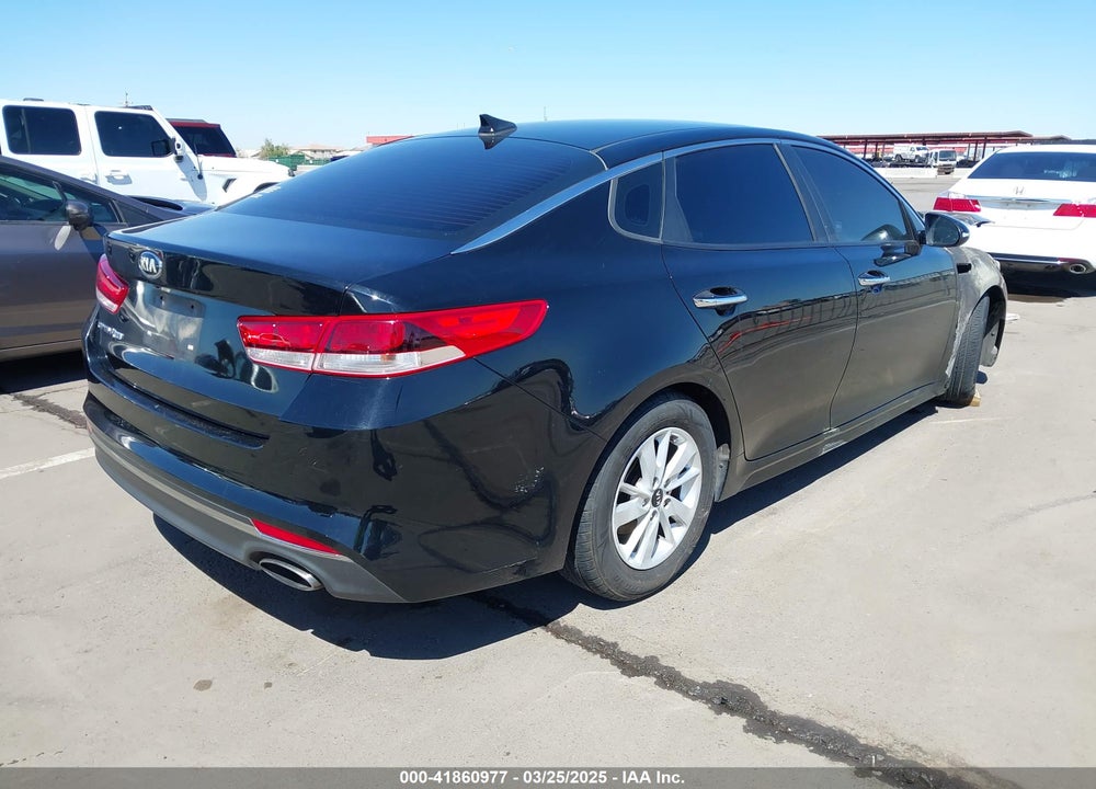 2017 KIA OPTIMA VIN: 5XXGT4L39HG148175