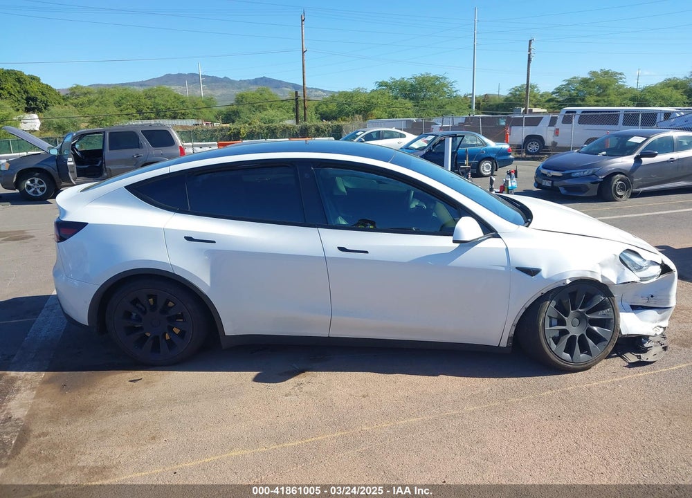 2021 TESLA MODEL Y VIN: 5YJYGAEE3MF194197