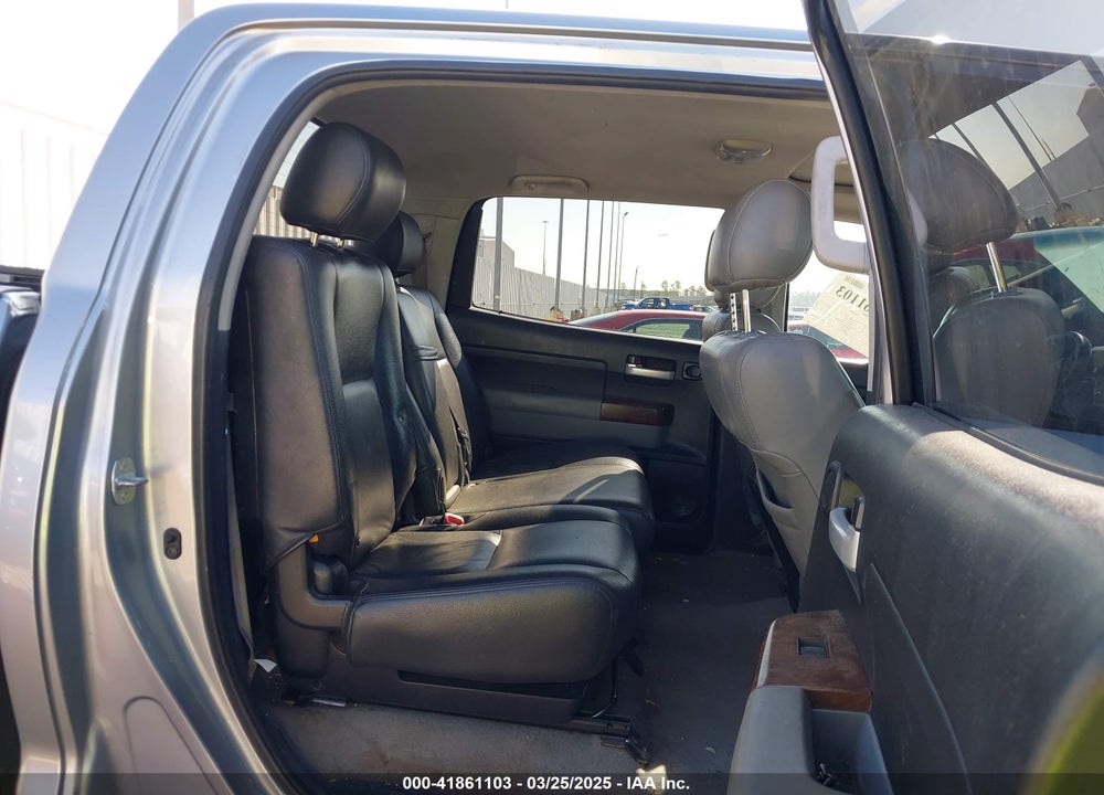 2011 TOYOTA TUNDRA VIN: 5TFFY5F14BX103139