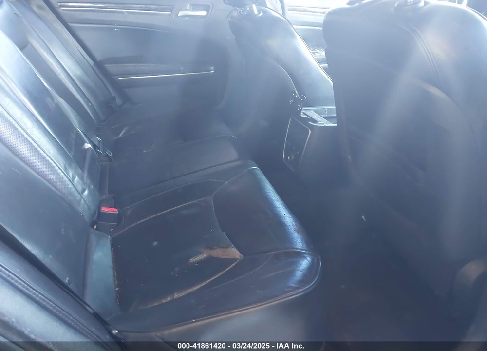 2013 CHRYSLER 300C VIN: 2C3CCAEG7DH630670