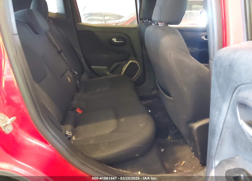 2016 JEEP RENEGADE VIN: ZACCJBBT4GPD69901