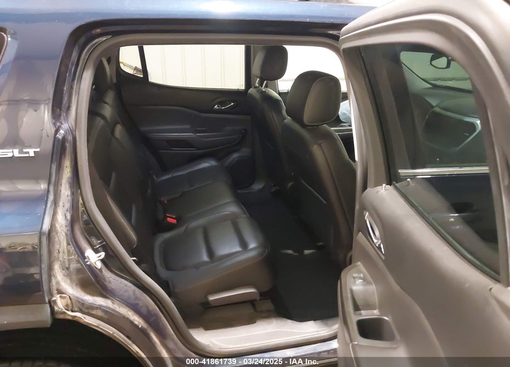 2017 GMC ACADIA VIN: 1GKKNULS0HZ215713