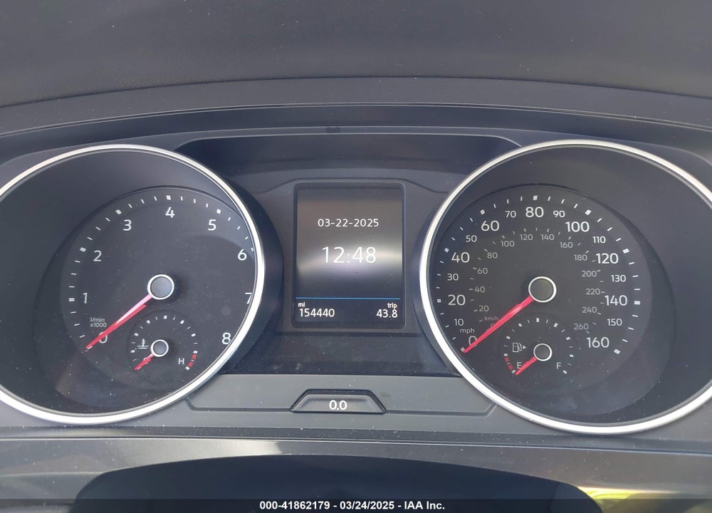 2019 VOLKSWAGEN TIGUAN VIN: 3VV1B7AX0KM043032