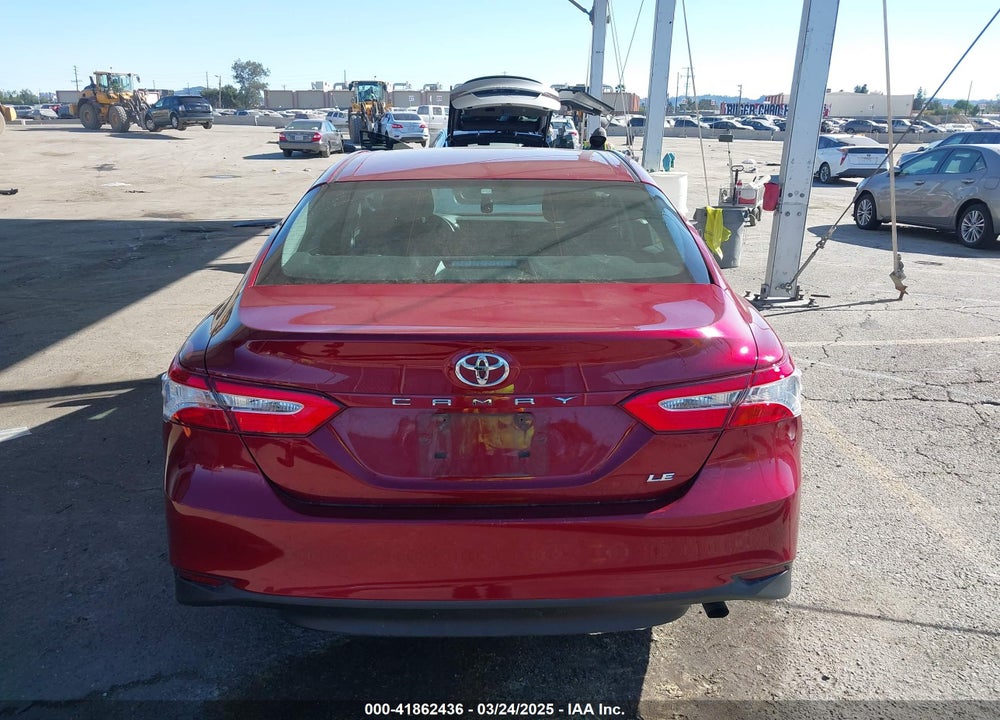 2018 TOYOTA CAMRY VIN: 4T1B11HK5JU621824