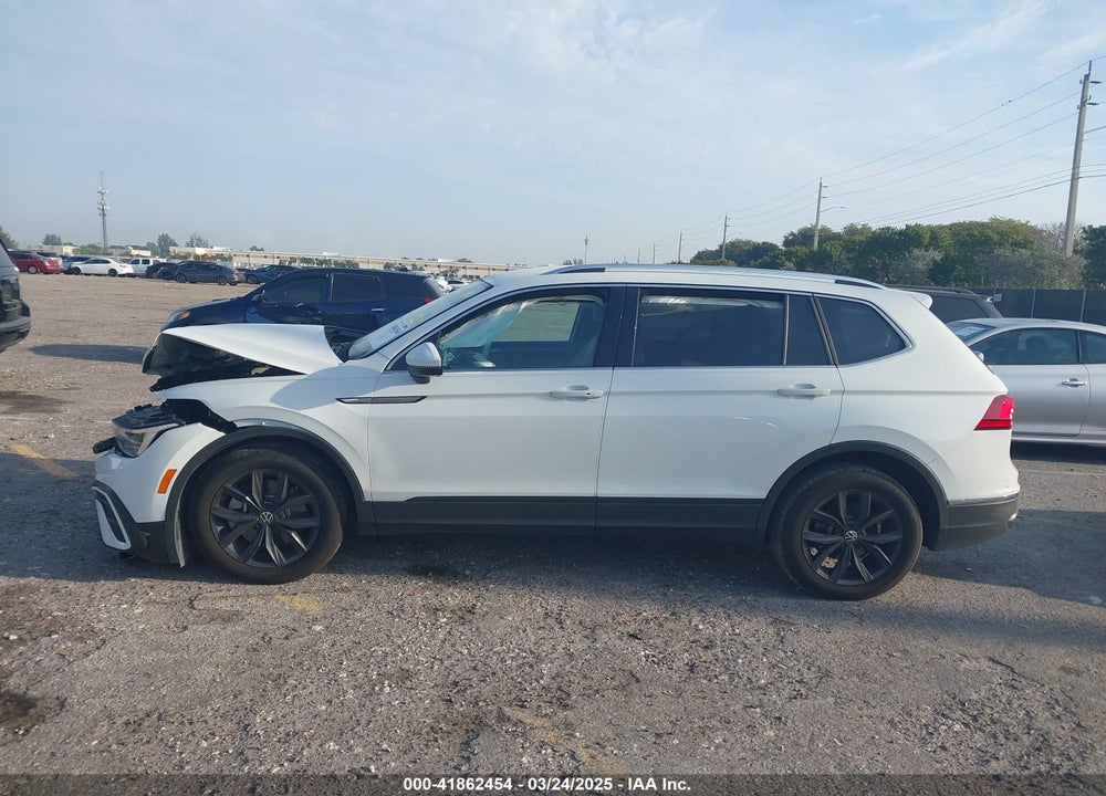 2024 VOLKSWAGEN TIGUAN VIN: 3VV3B7AX3RM120298