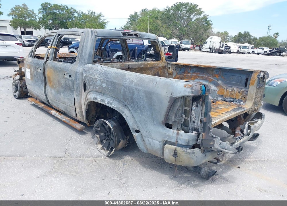 2021 RAM 1500 VIN: 1C6SRFU93MN901163