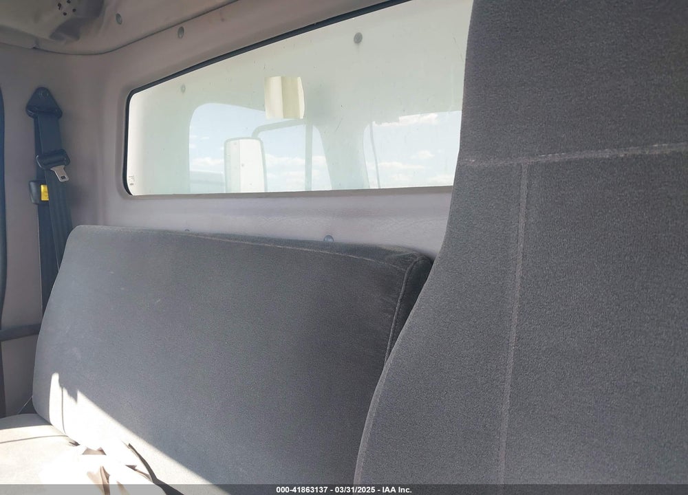 2014 FREIGHTLINER M2 106 MEDIUM DUTY VIN: 1FVACWDT6EHFV9104
