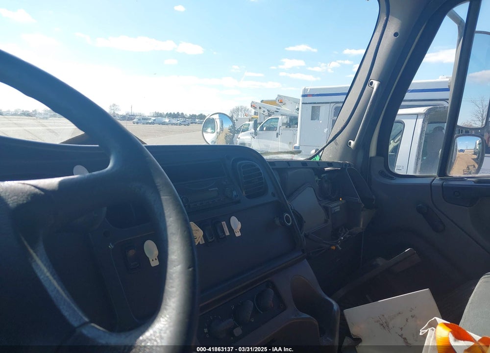 2014 FREIGHTLINER M2 106 MEDIUM DUTY VIN: 1FVACWDT6EHFV9104