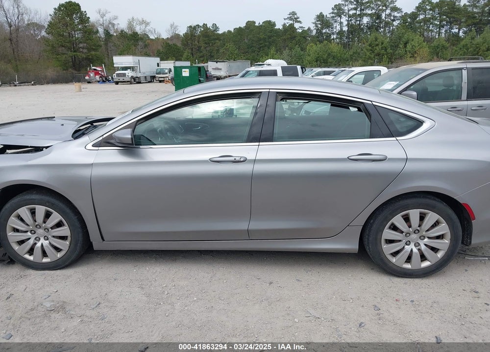 2017 CHRYSLER 200 LX VIN: 1C3CCCFB4HN512457