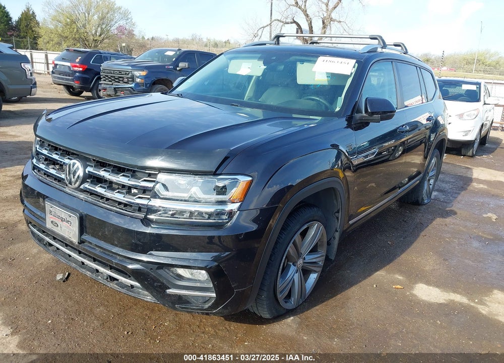 2019 VOLKSWAGEN ATLAS VIN: 1V2SR2CA2KC592323