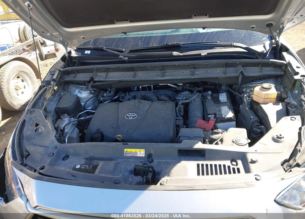 2022 TOYOTA HIGHLANDER XLE VIN: 5TDGZRBH4NS575217