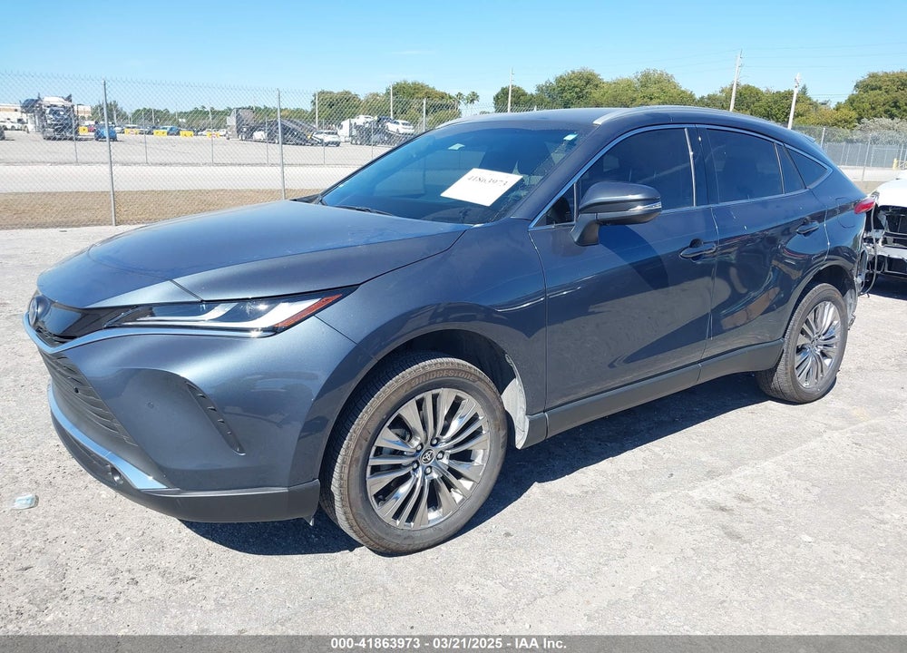 2024 TOYOTA VENZA XLE VIN: JTEAAAAH8RJ180701