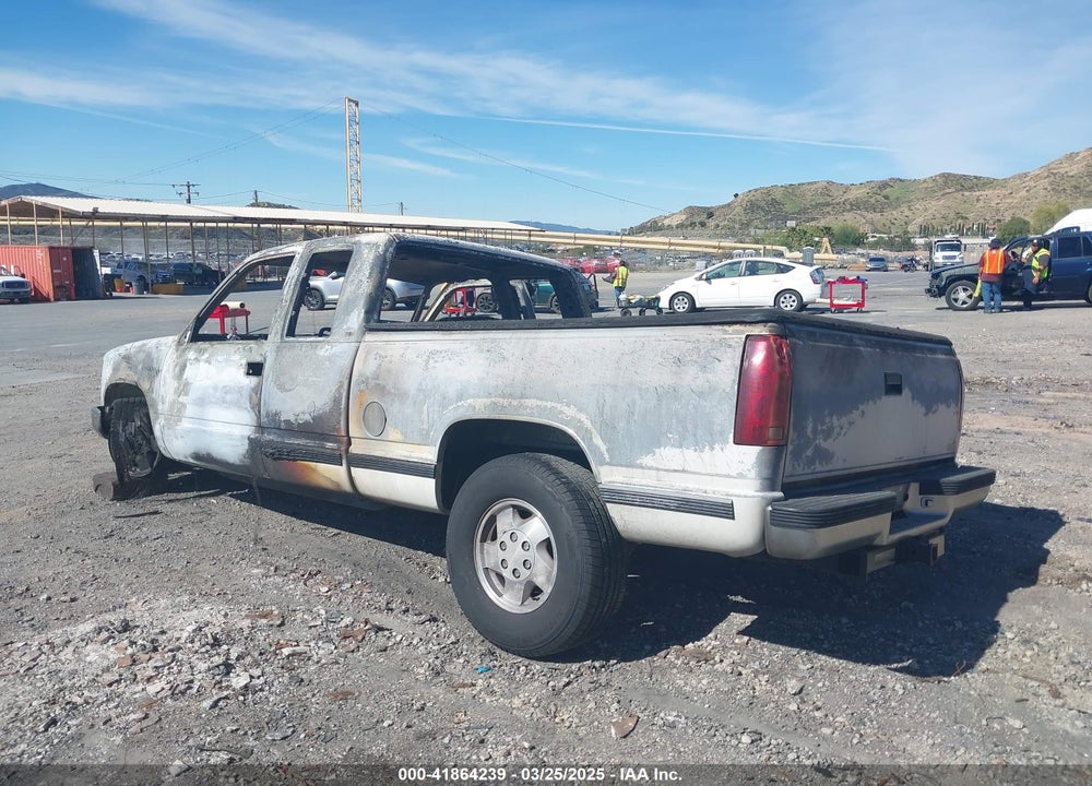 1991 CHEVROLET GMT-400 K2500 VIN: 2GCFK29K6M1236134