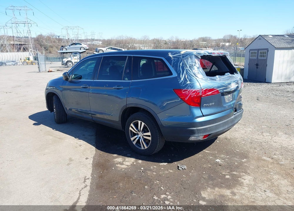 2017 HONDA PILOT EX VIN: 5FNYF6H34HB034362
