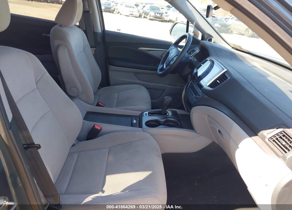 2017 HONDA PILOT EX VIN: 5FNYF6H34HB034362