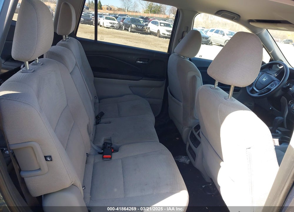 2017 HONDA PILOT EX VIN: 5FNYF6H34HB034362