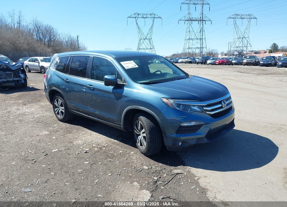 2017 HONDA PILOT EX VIN: 5FNYF6H34HB034362