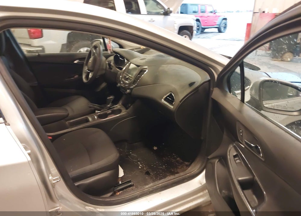 2017 CHEVROLET CRUZE VIN: 1G1BE5SM3H7246916