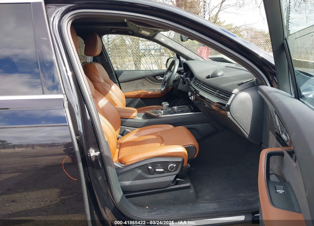2019 AUDI Q7 VIN: WA1VABF75KD030619