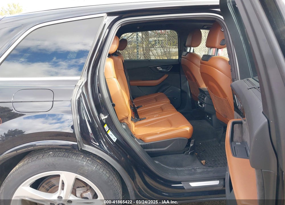 2019 AUDI Q7 VIN: WA1VABF75KD030619