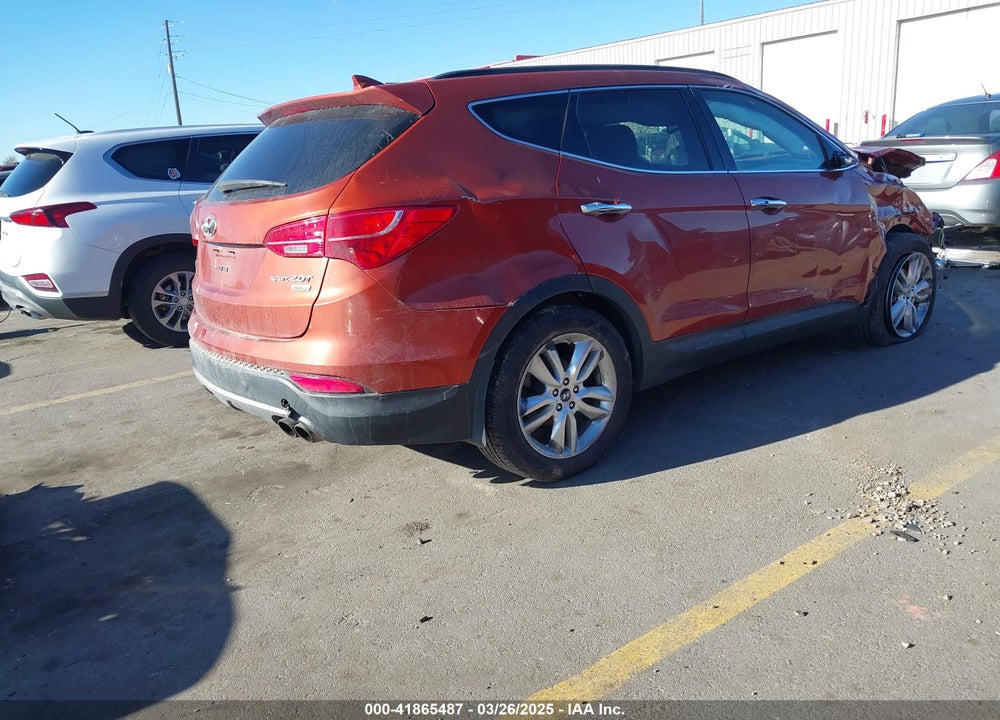 2013 HYUNDAI SANTA FE VIN: 5XYZUDLA9DG064271