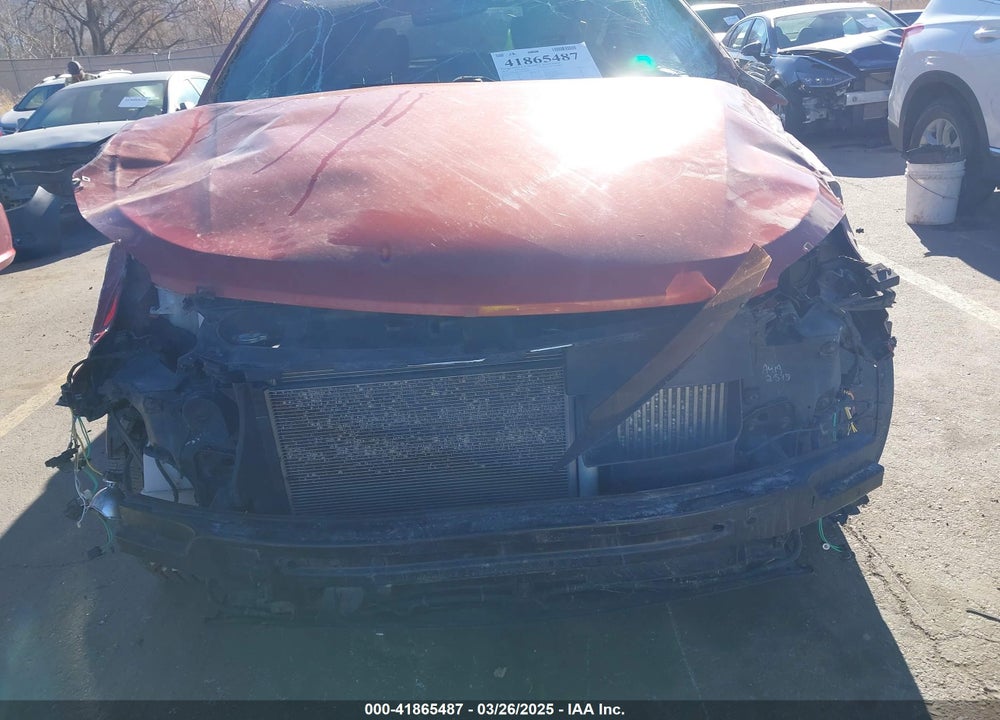 2013 HYUNDAI SANTA FE VIN: 5XYZUDLA9DG064271