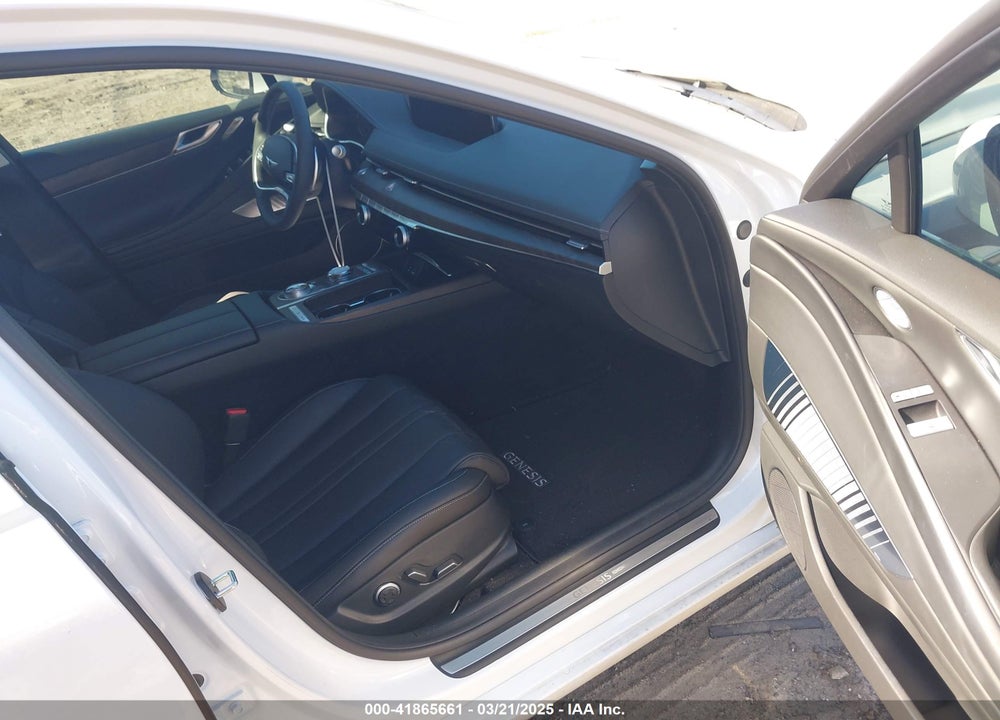 2024 GENESIS G80 VIN: KMTGB4SC8RU242131