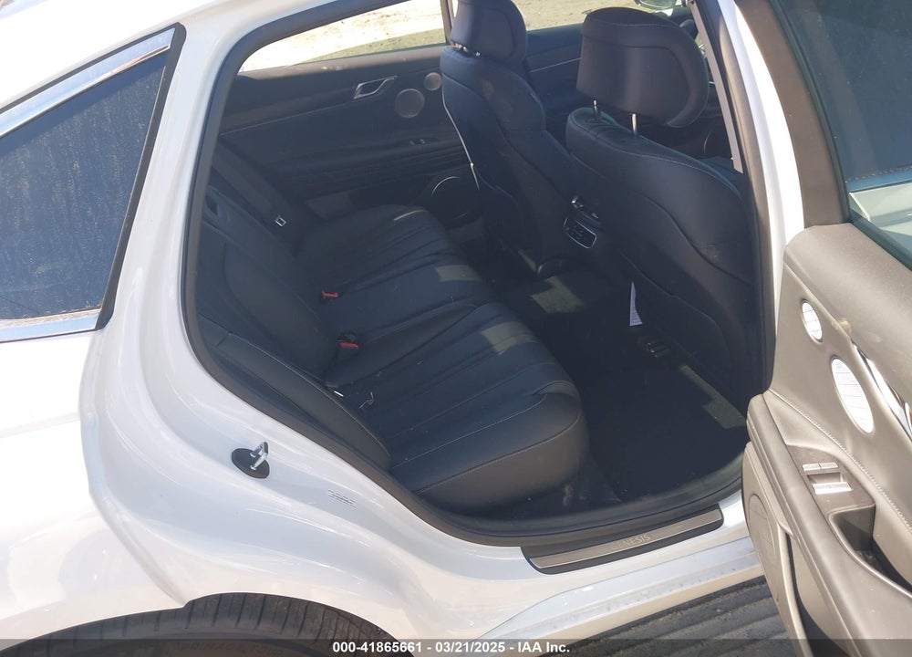 2024 GENESIS G80 VIN: KMTGB4SC8RU242131