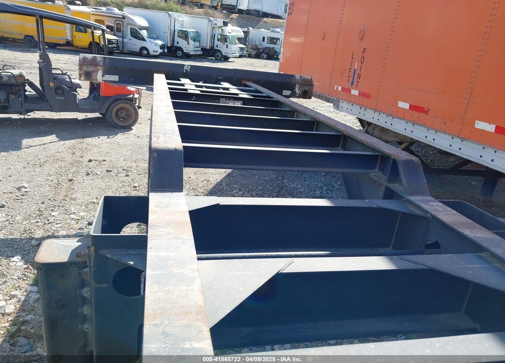 2005 CIMC TRAILERS --- VIN: LJRC4626051000628