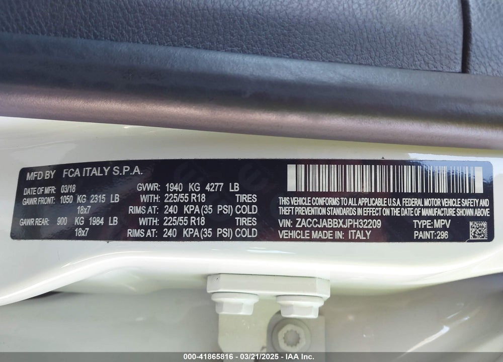 2018 JEEP RENEGADE VIN: ZACCJABBXJPH32209