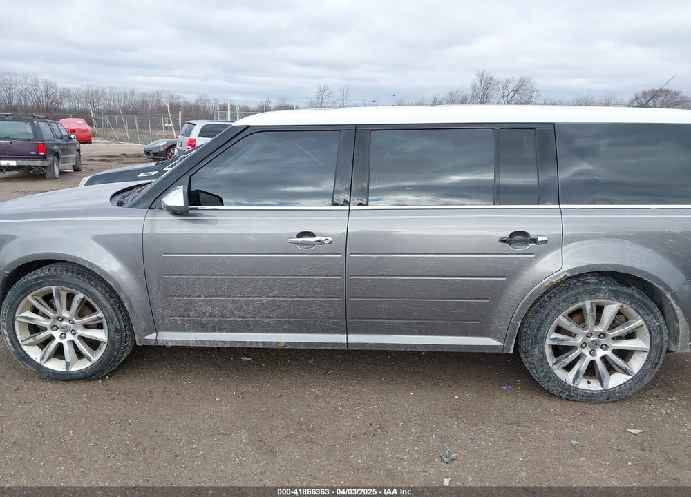2010 FORD FLEX VIN: 2FMHK6DT1ABA25912
