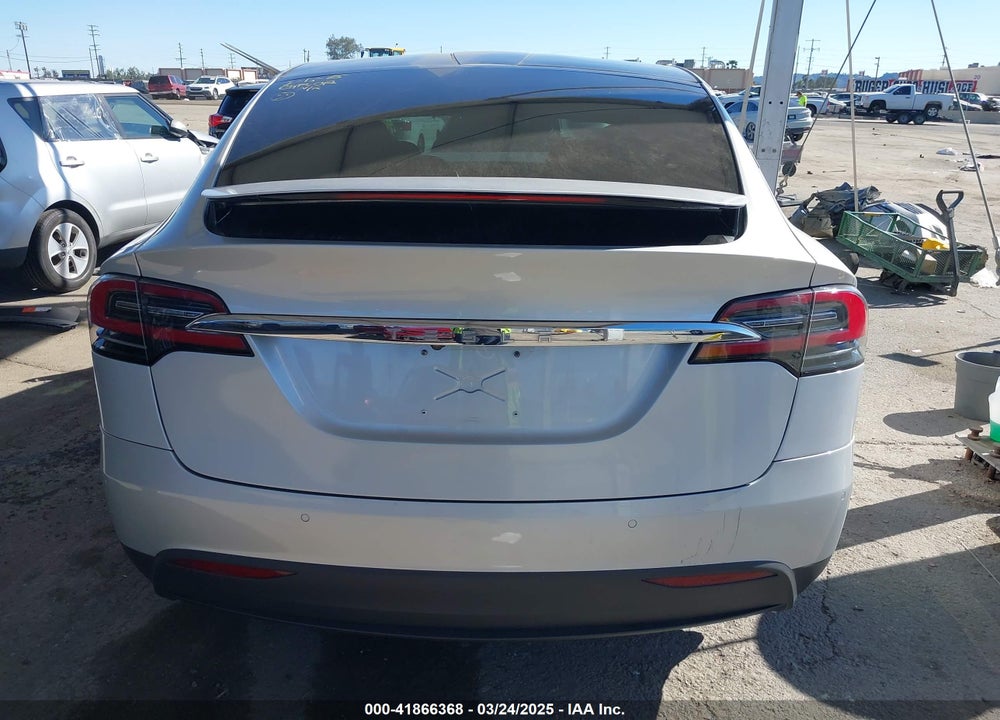 2016 TESLA MODEL X VIN: 5YJXCBE25GF021322