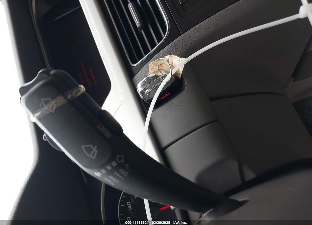 2010 AUDI A4 VIN: WAUEFAFL3AN045124