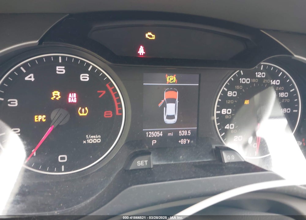 2010 AUDI A4 VIN: WAUEFAFL3AN045124