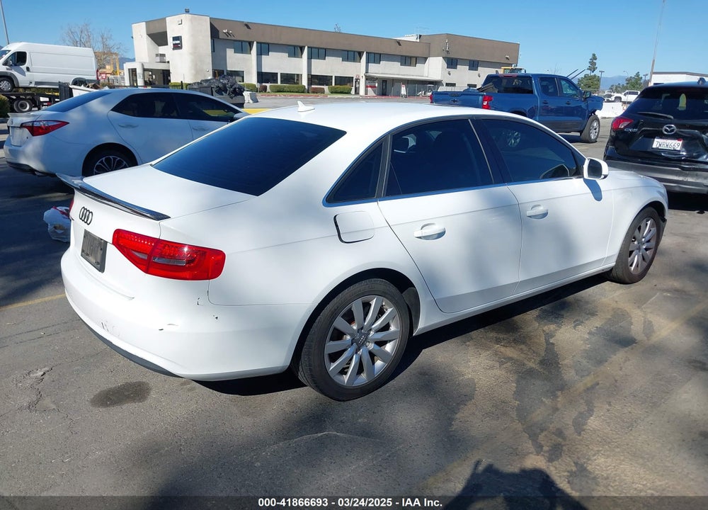 2013 AUDI A4 VIN: WAUAFAFL7DN028944
