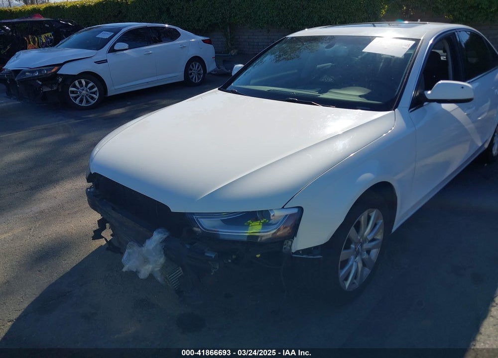 2013 AUDI A4 VIN: WAUAFAFL7DN028944