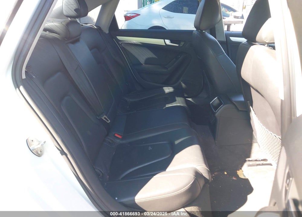 2013 AUDI A4 VIN: WAUAFAFL7DN028944